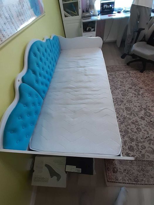 Матрац ортопедичний Come-for 90*200 в гарному стані