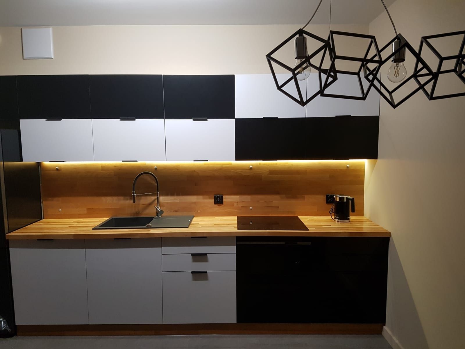 Nowoczesny Apartament w Centrum