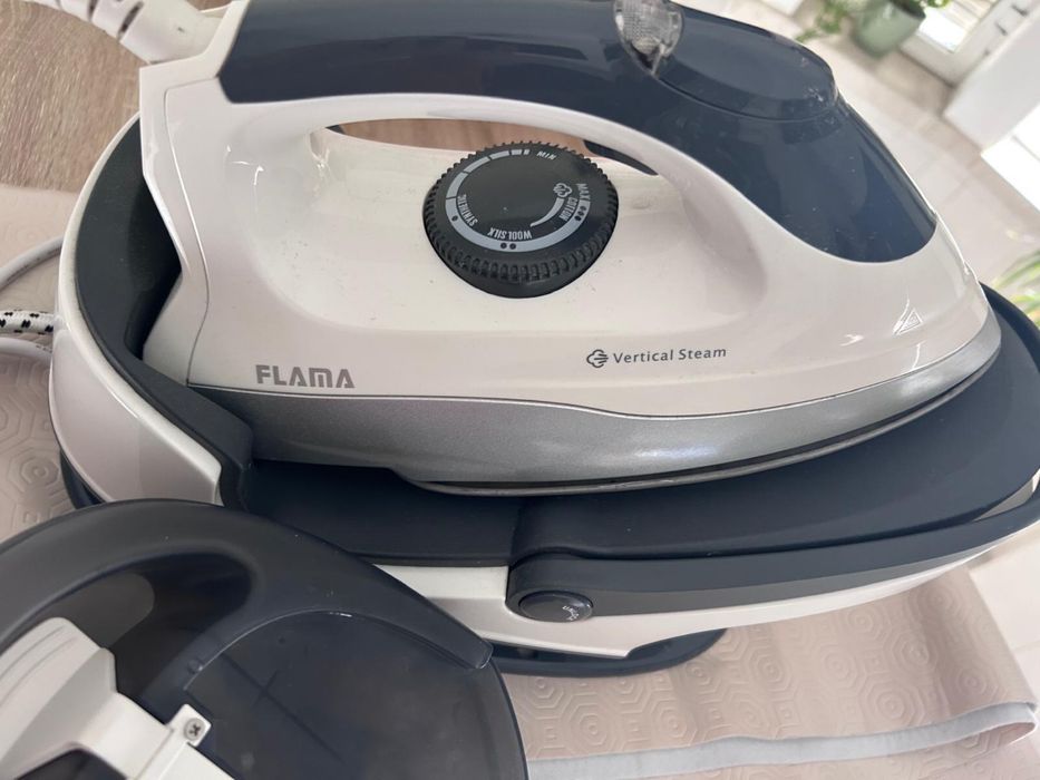 Ferro de Engomar FLAMA