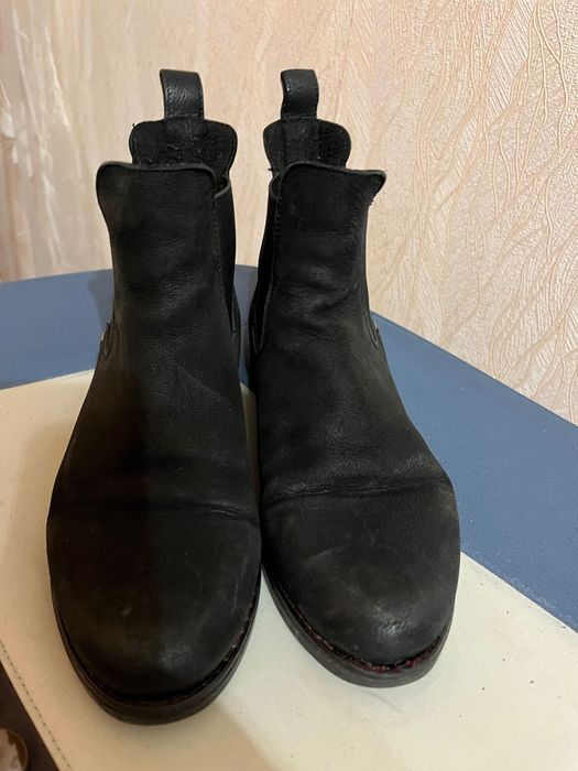 Ботинки жіночі 37 розмір