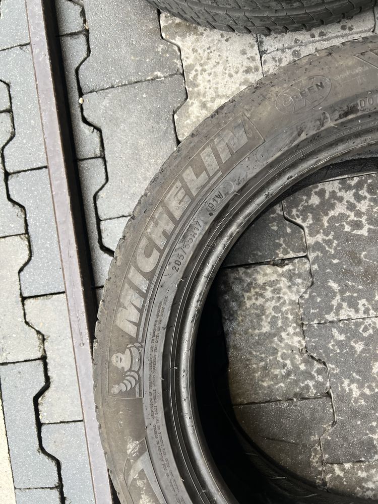 2xopona letnia MICHELIN w rozmiarze 205/55 R17