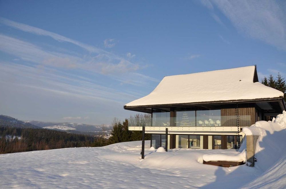Luksusowa Villa z jacuzzi. sauną , tarasami widokowymi