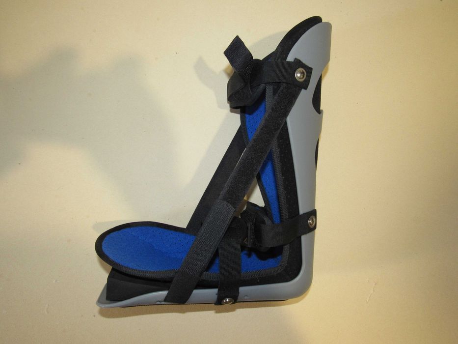 Медицинская шина для стопы