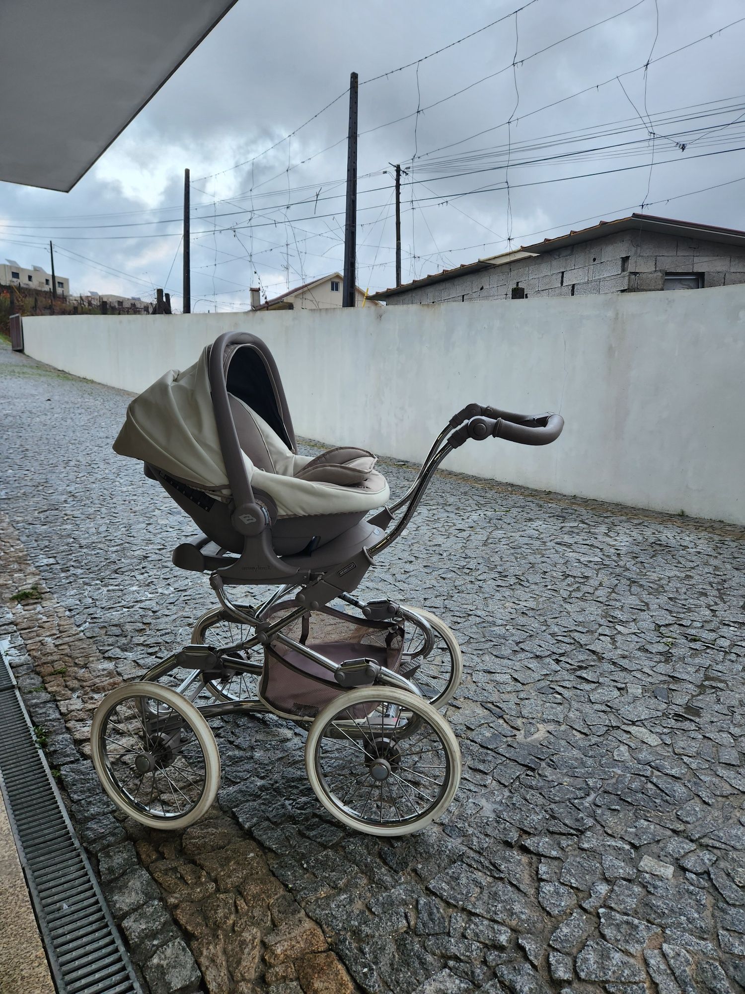 Carrinho de bebecar