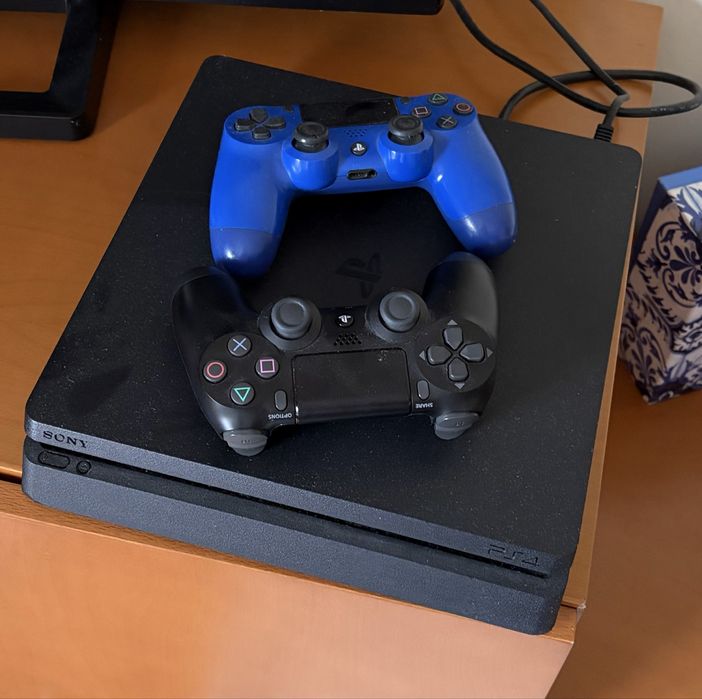 Vendo PlayStation 4
