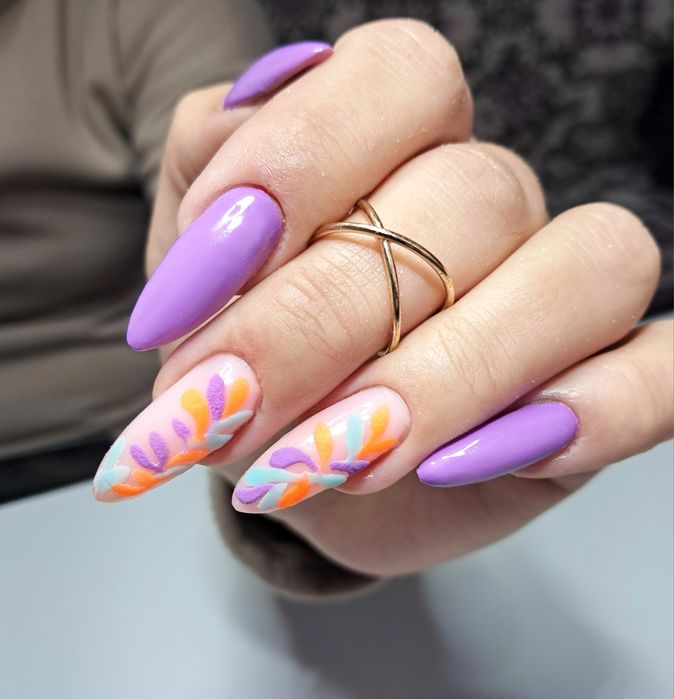 Маникюр и педикюр