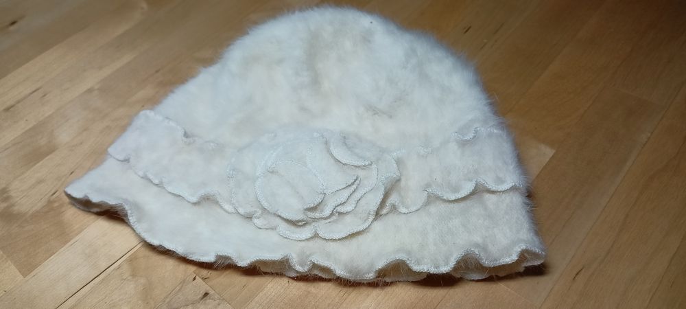 2 kapelusiki / czapki zimowe