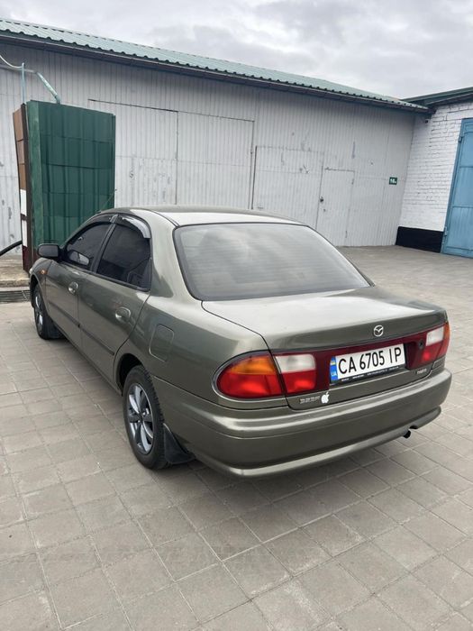 Продам мазду на ходу