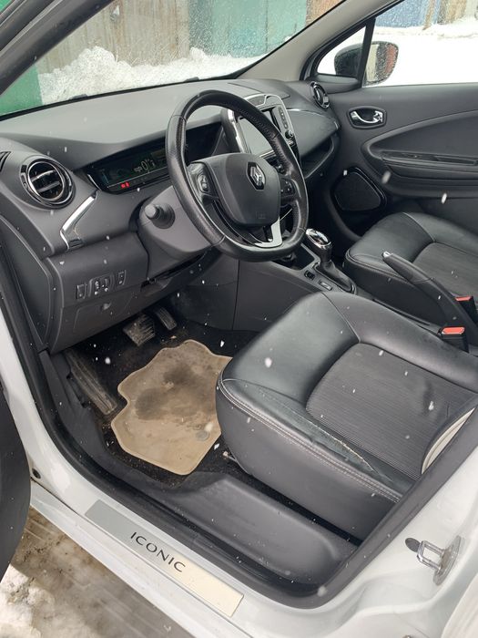 Renault Zoe 42 kw. 2019 рік
