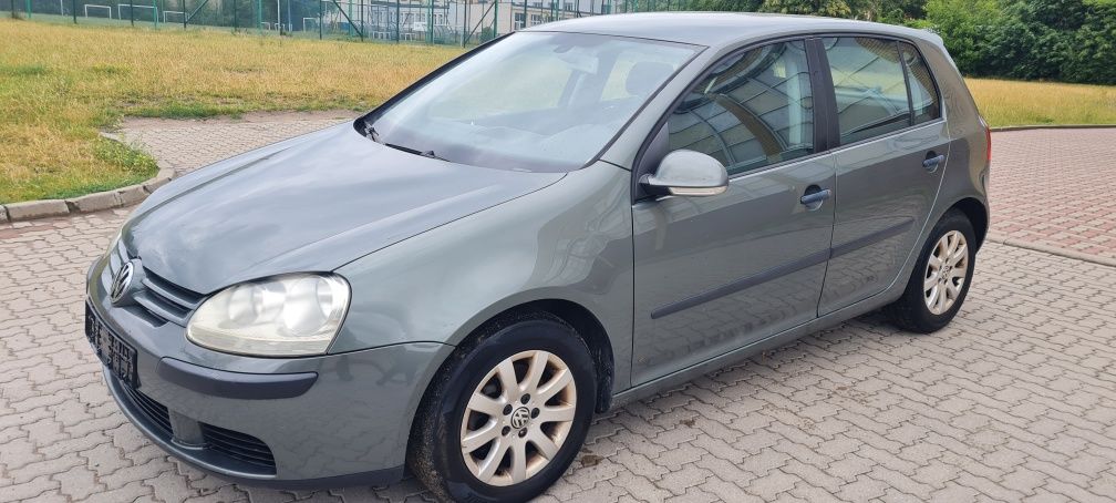 Vw Golf V 1.6 FSi * Sprowadzony * Sprawny * kolor LA6Q