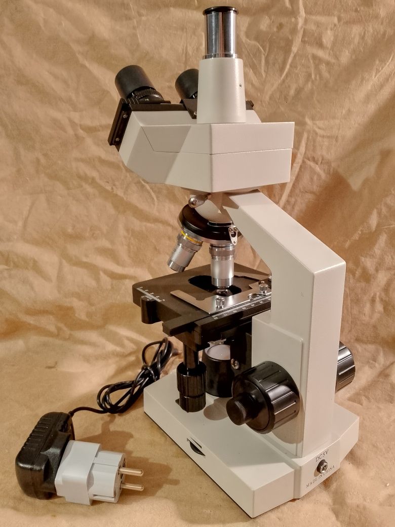 Mikroskop Trinokular biol. 1000x LED Foto pzo trino studar zeiss delta
