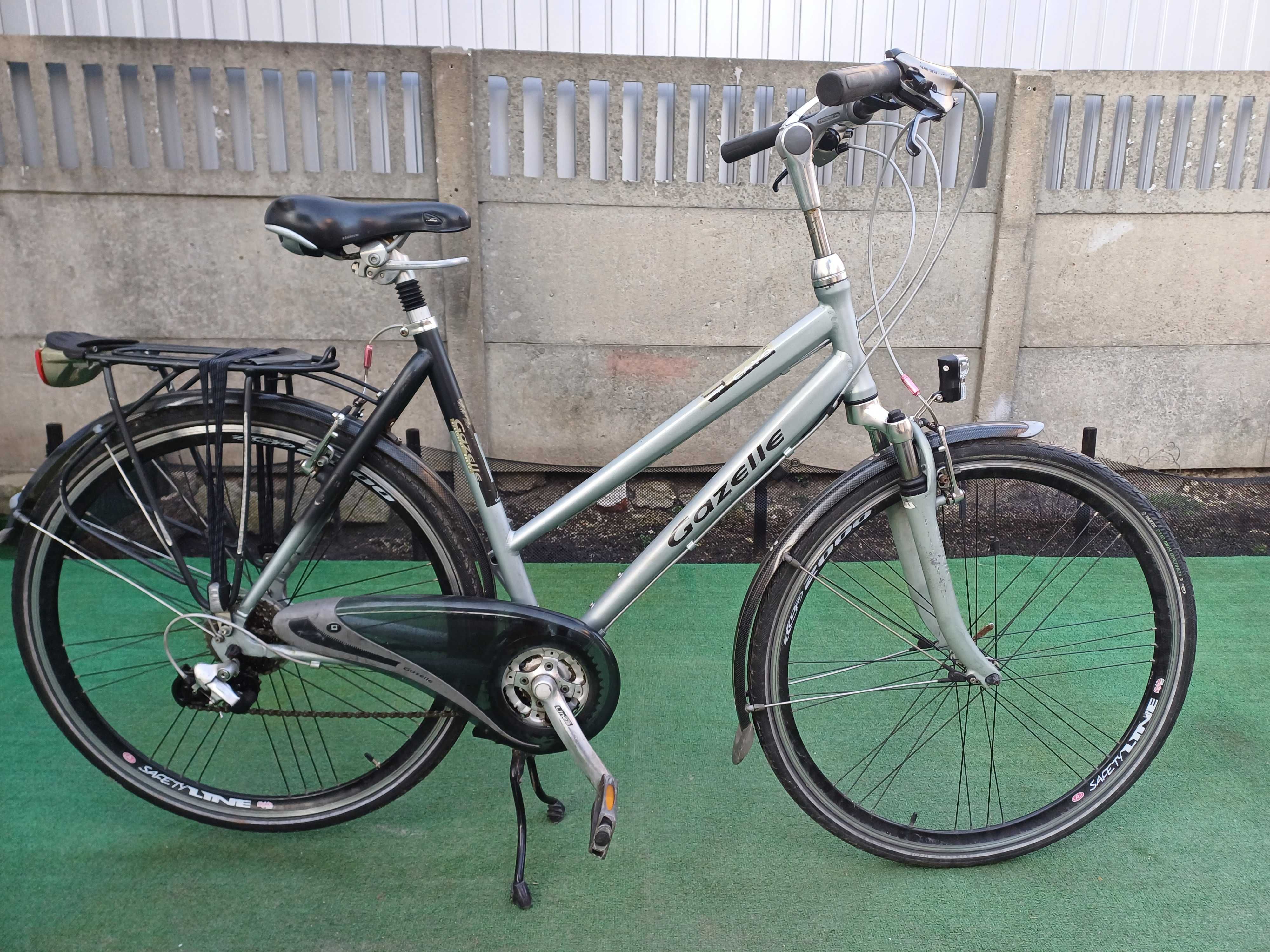 Aluminiowy Rower Miejski Trekkingowy GAZELLE CAYO Koła 28 " Rama 55 cm