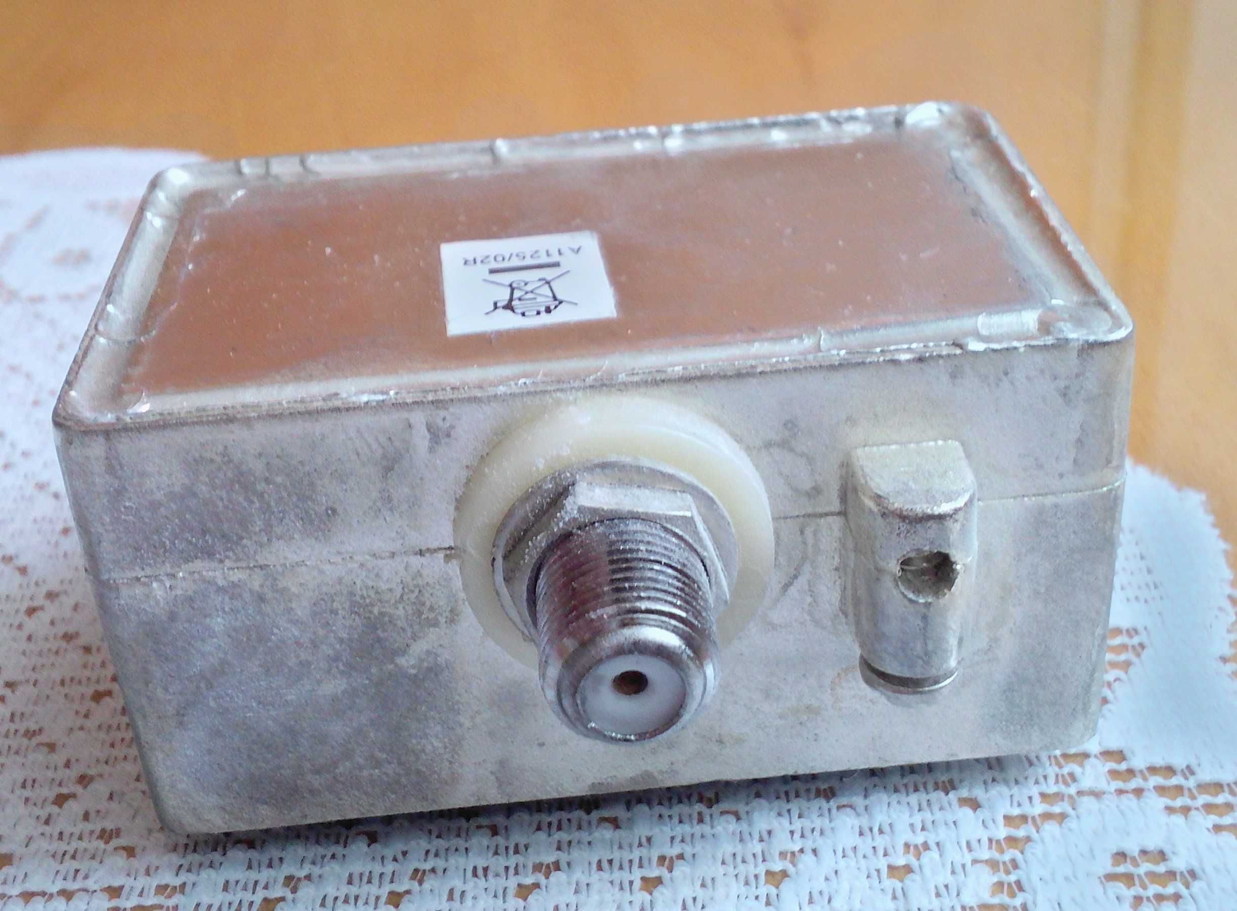 Rozdzielacz sygnału Splitter TRIS-307P TECHNETIX, 2 sztuki
