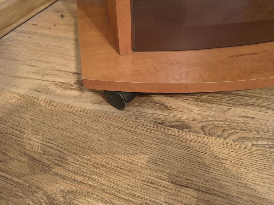 Szafka po telewizor