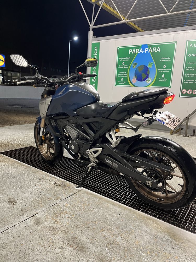 Honda cb 125r 2022