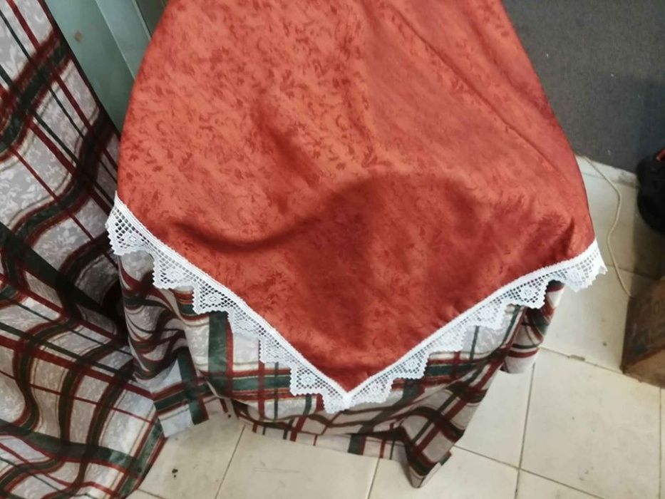 Colcha + porteares+toalhas vintage