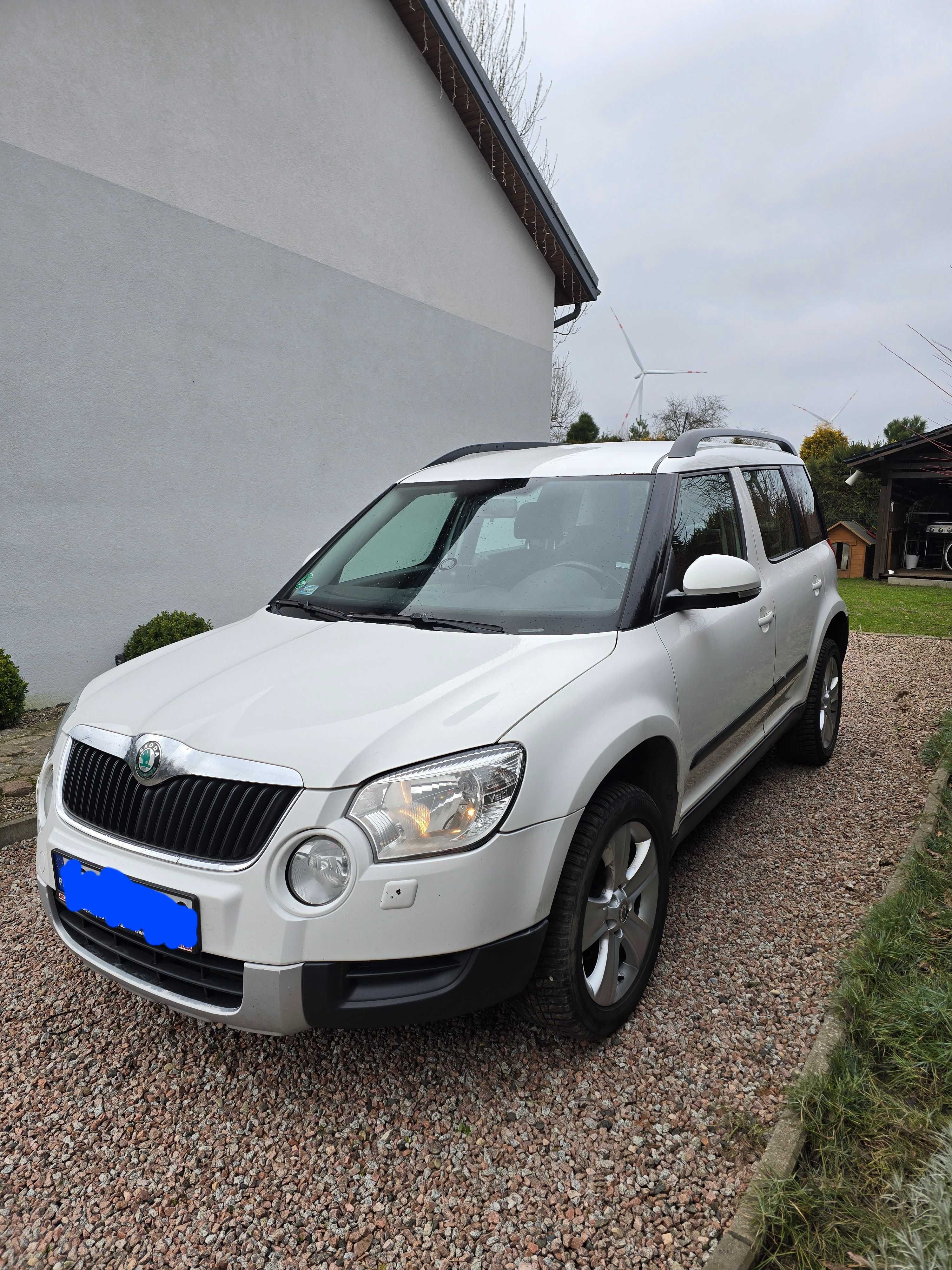 SKODA YETI 2.0 TDI 4X4 Dołączany automatycznie.
