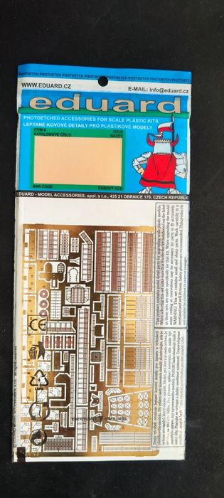 Model lotniskowca USS Nimitz CVN-68 Trumpeter + waloryzacja Eduard