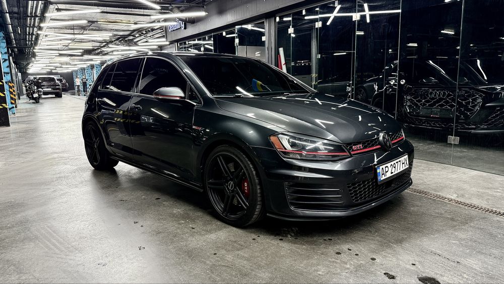 VW GOLF GTI 7 Perfomace 2017