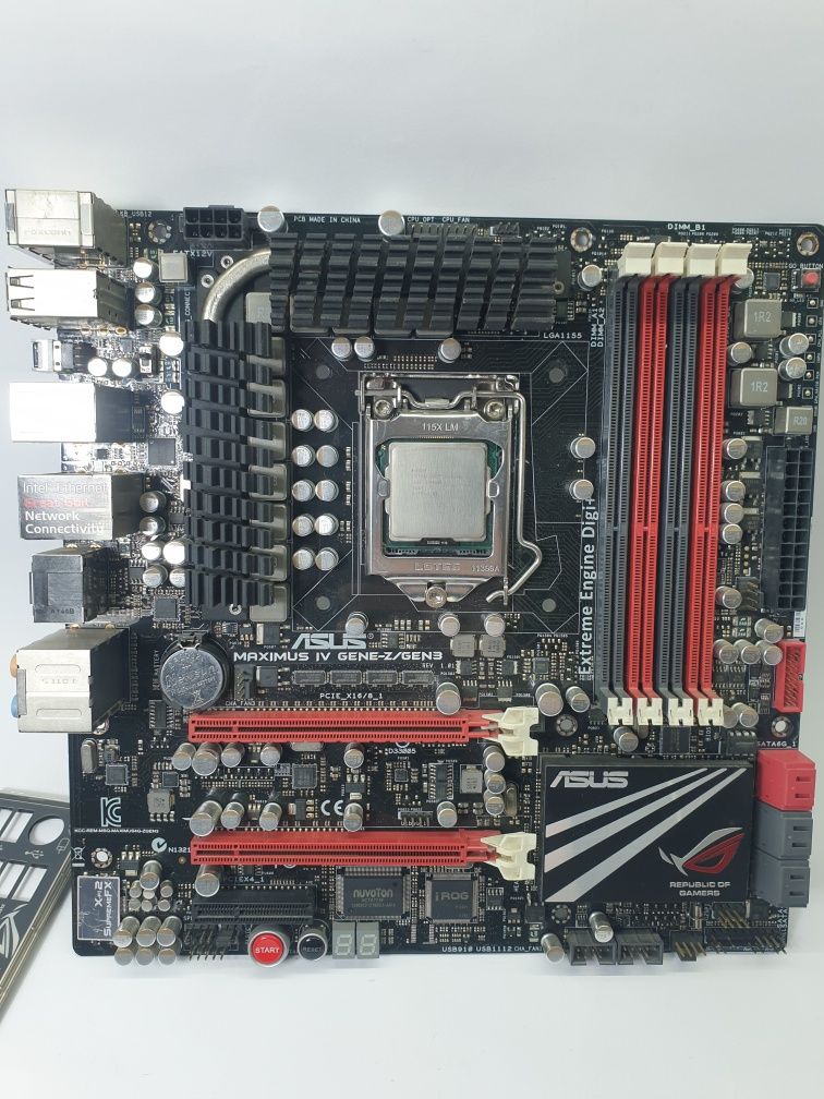 ТОП Комплект Intel 1155 Asus Z68 Maximus IV Gene-z i72600K DDR3 HyperX