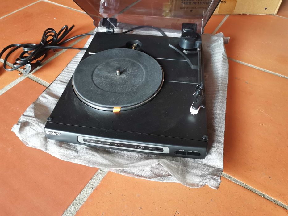 gira discos sony PS-J10 NOVO