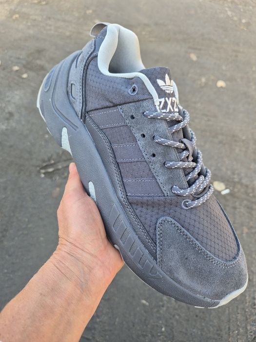 Чоловічі кросівки Adidas ZX 22 Boost Dark Grey