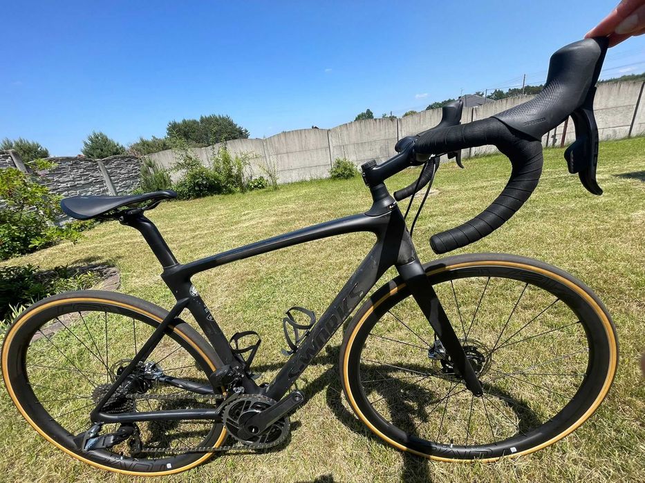S-Works Roubaix SRAM Red eTAP AXS