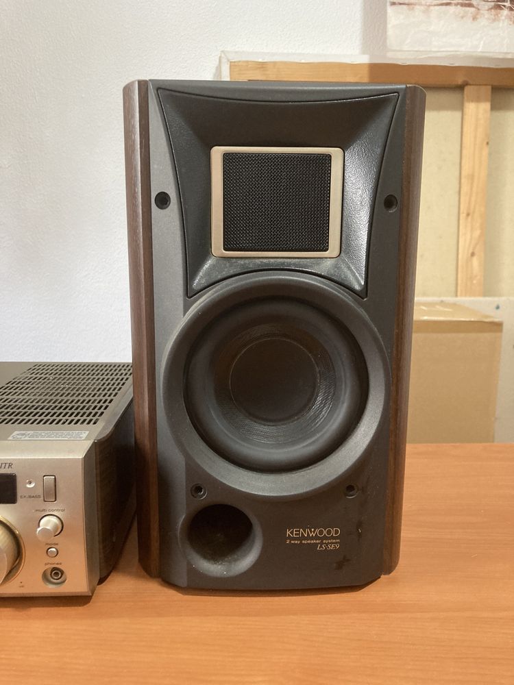 Amplificador kenwood R-SE9