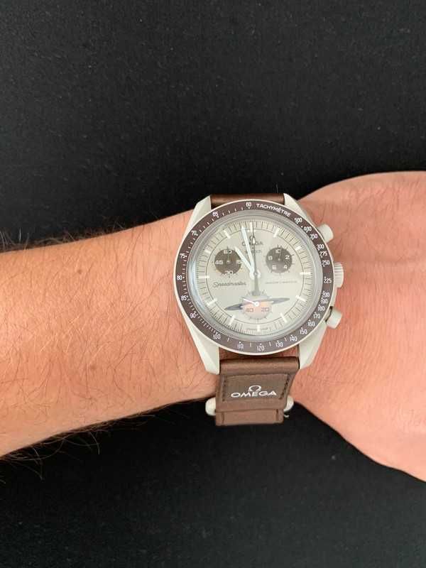 Omega x Swatch SO33L100 Uran - Wyjątkowy model dla eksploratorów