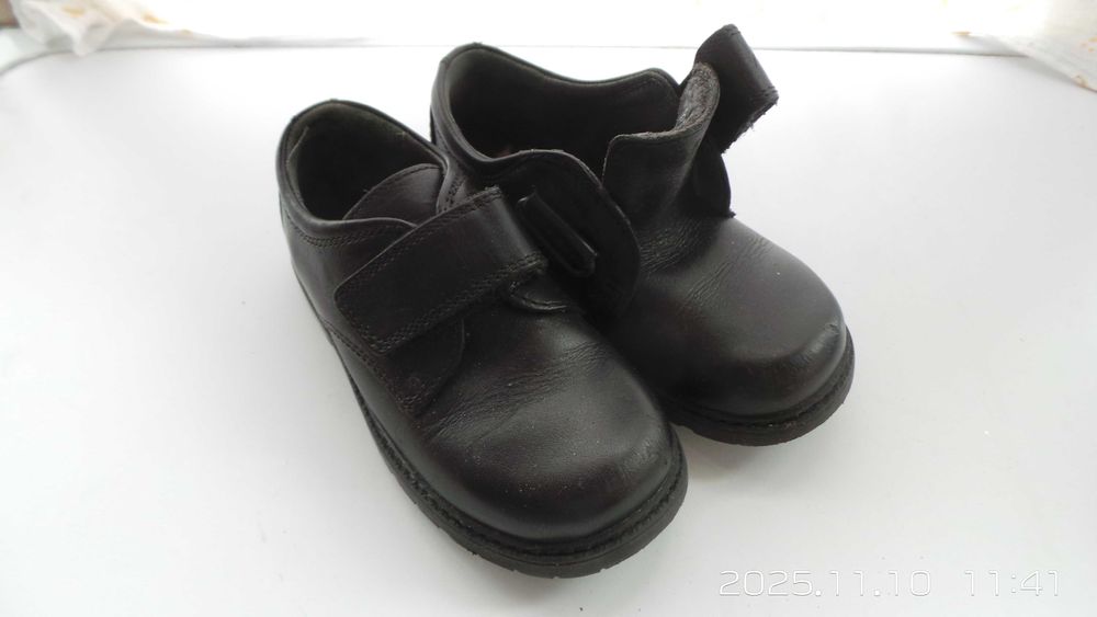 детская обувь б/у размер 25, стелька 16 см