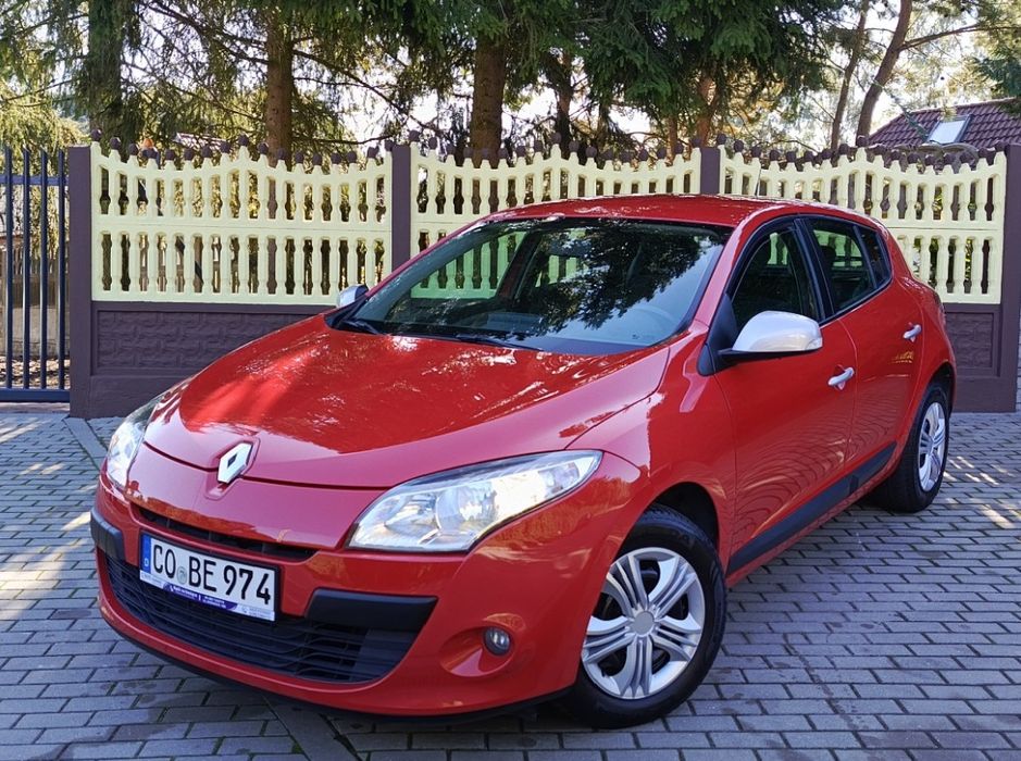 ŚLICZNA RENAULT MEGANE III 5 drzwi Klima Nawigacja Wzorowy STAN