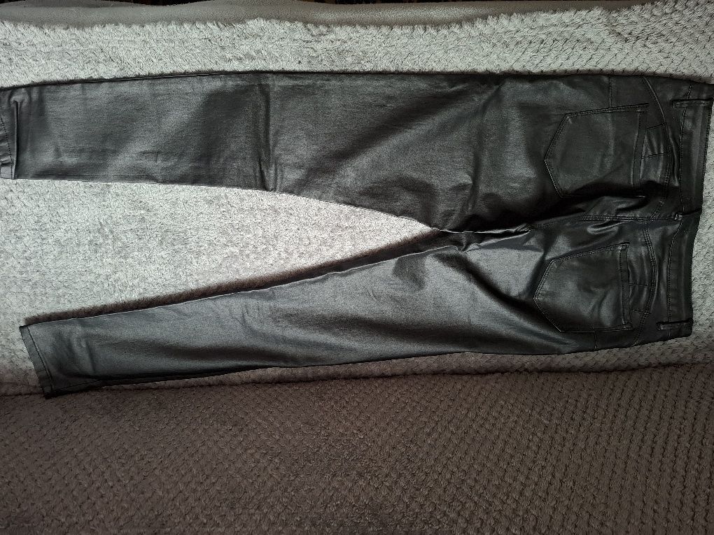 Spodnie damskie rurki Goodies