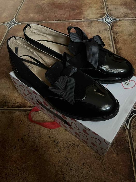 Nowe buty mokasyny loafersy skórzane damskie Loft 37 rozmiar 38