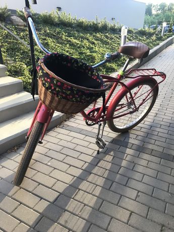 Embassy malinowy rower z koszykiem
