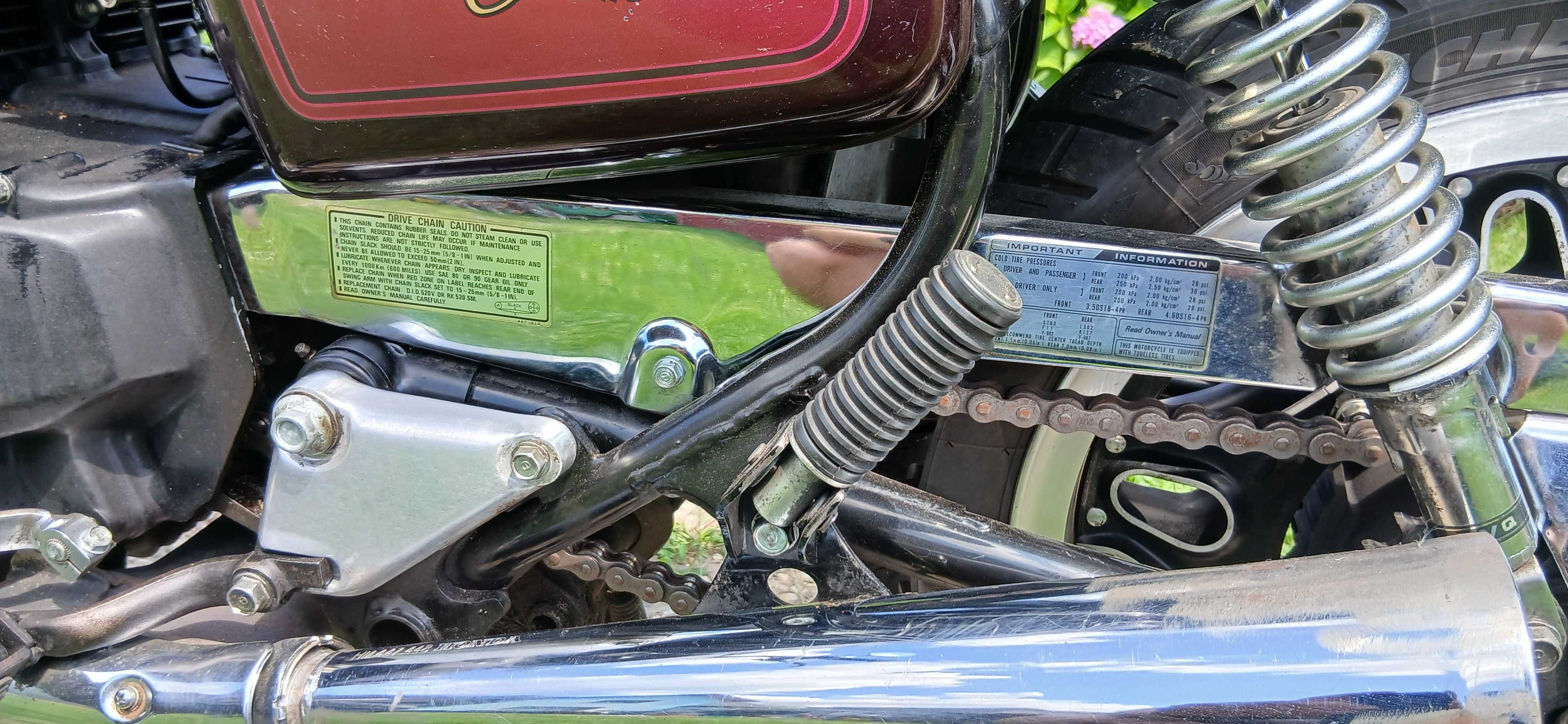 Honda CM 400 Custom
