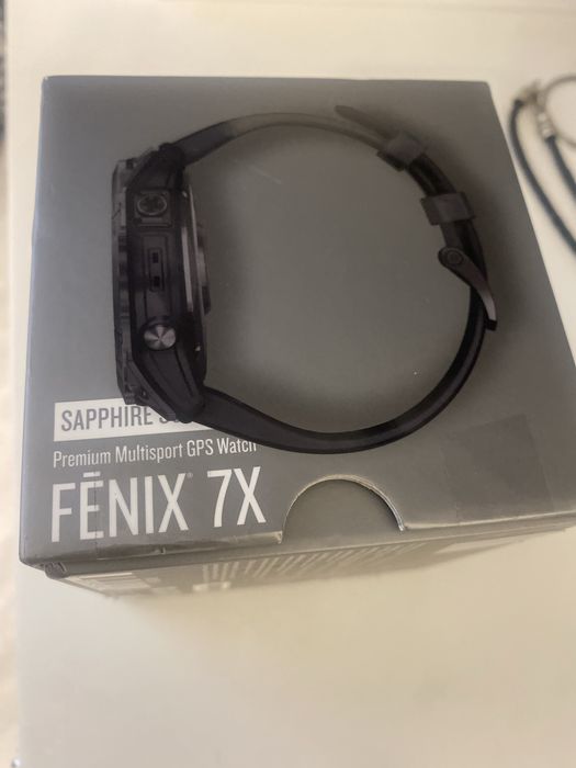 Смарт-часы Garmin Fenix 7X Sapphire Solar серые титановые карбон