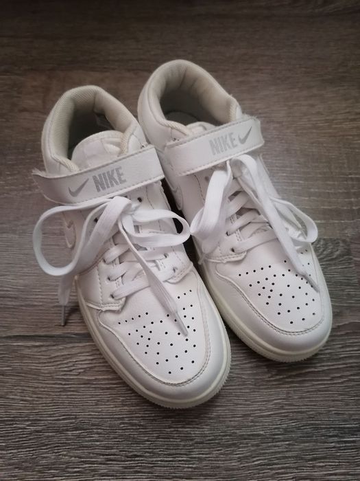 Кроссовки Nike Jordan