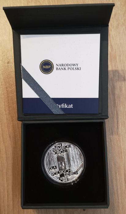 Moneta 10 zł 2022r niemiecki obóz dla polskich dzieci w Łodzi