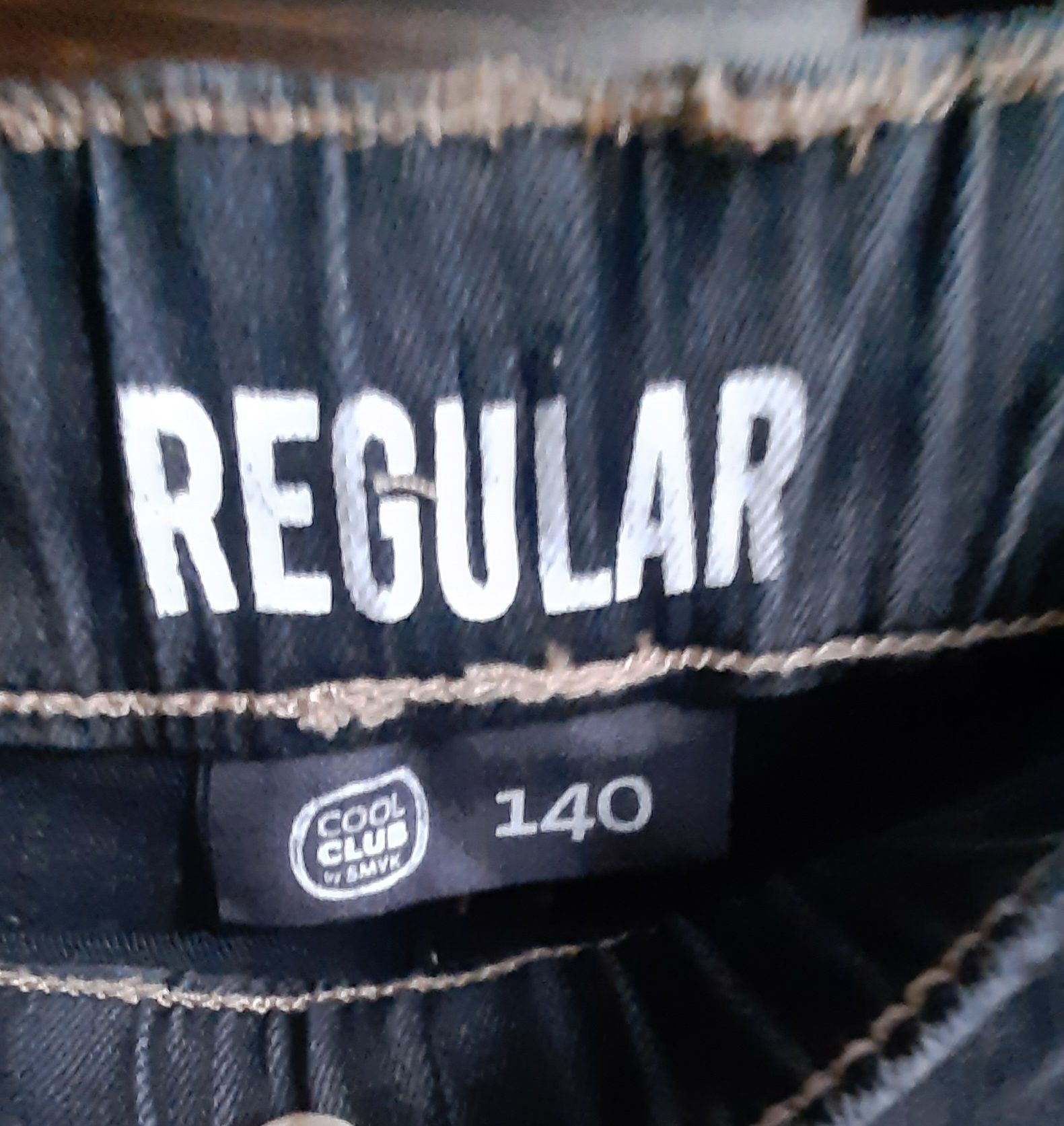 Nowe jeansy w gumkę Smyk r. 140 Cool Club