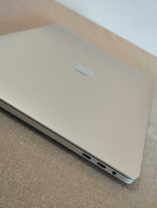 Óptimo MacBook Pro 13” 2019