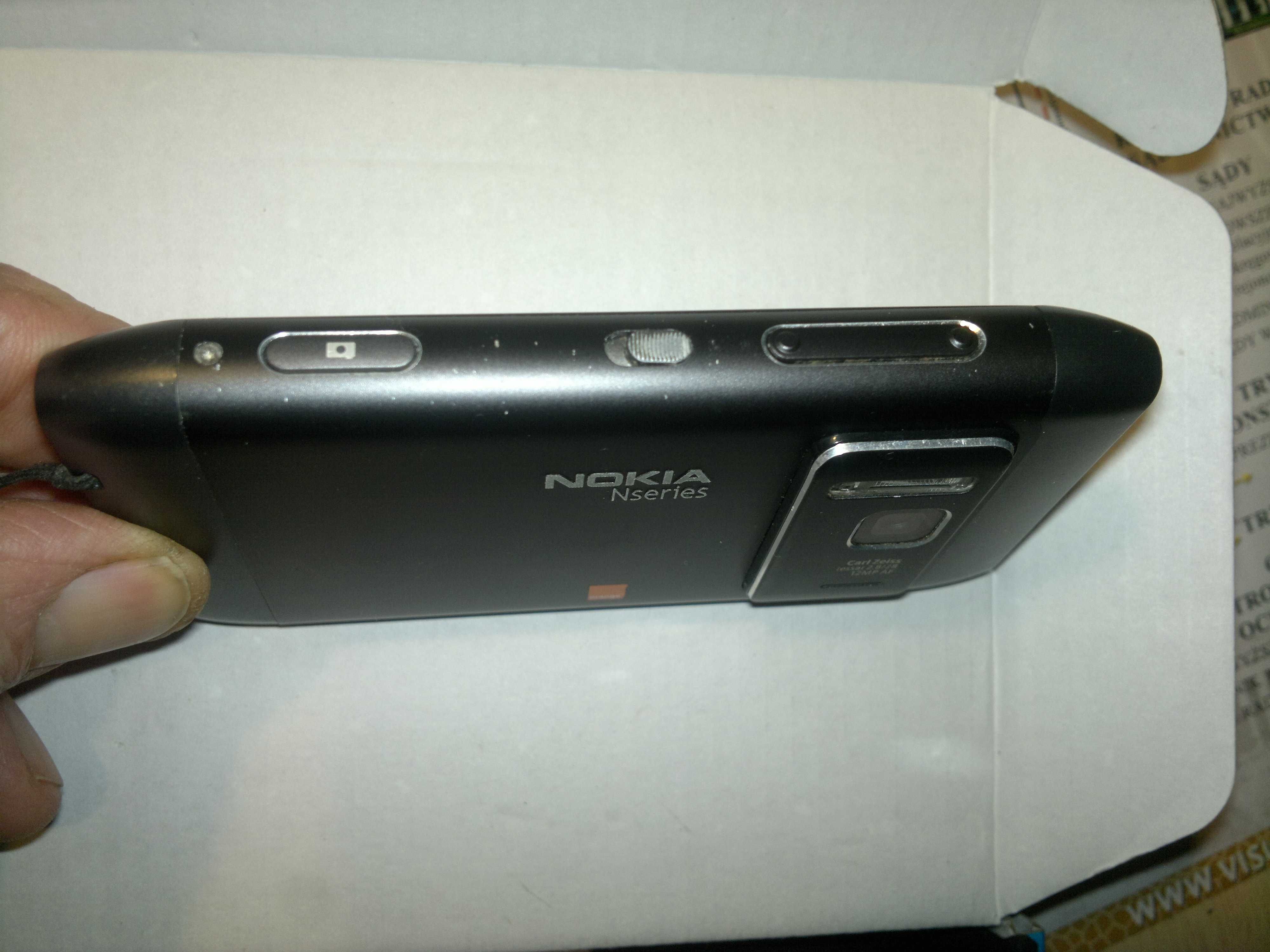 Nokia N8 sprawna, z nowymi dodatkami