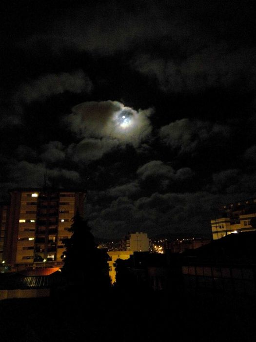 Quarto com varanda em Coimbra