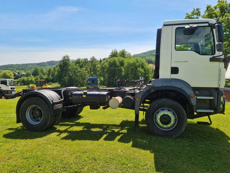 MAN TGM 18.290 4X4 piaskarka manual reduktor blokada mostów wywrotka