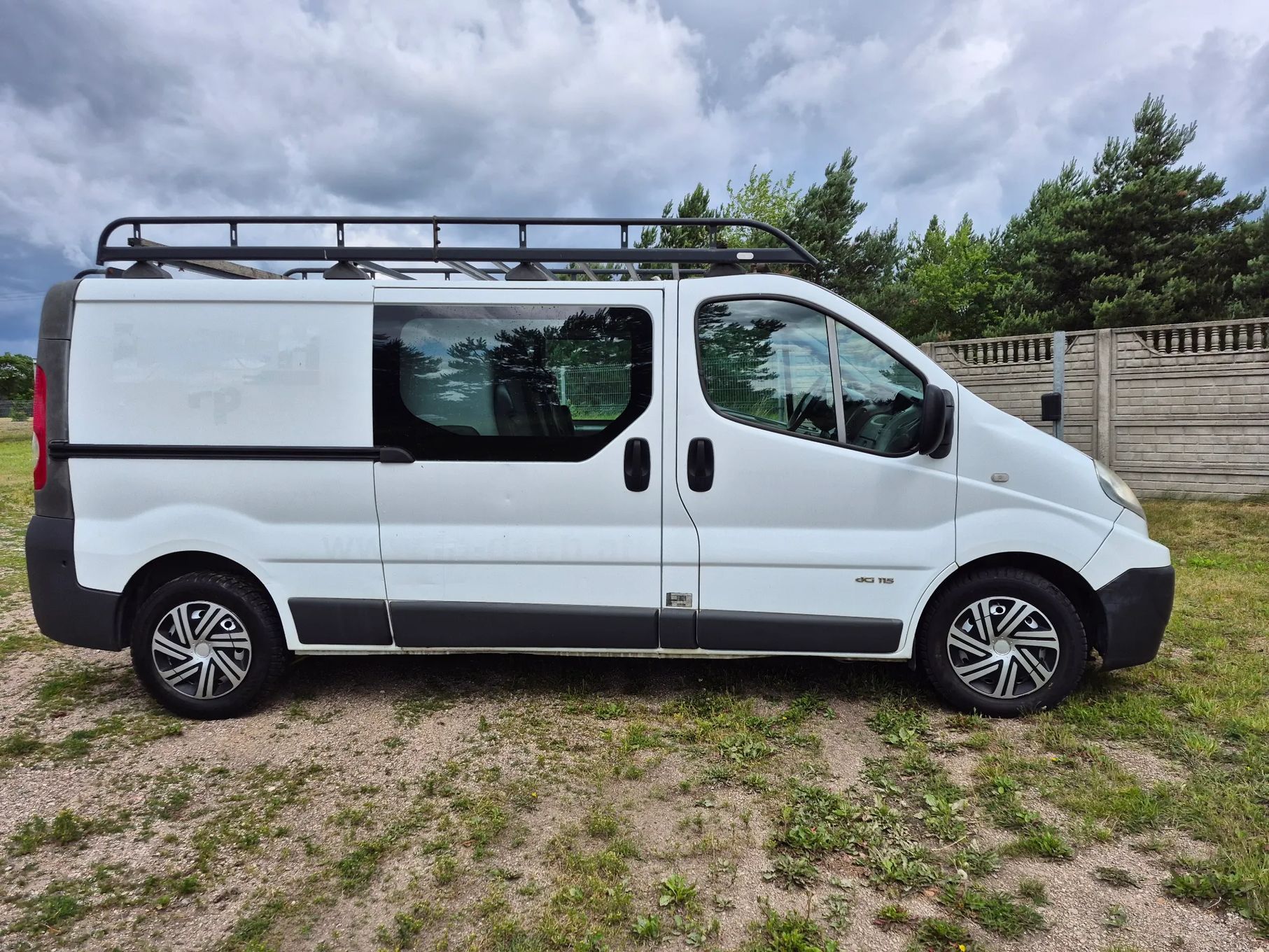 Renault Trafic Brygadówka 6 osob 2,0 2013r klima