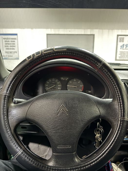 Citroën Saxo 1.5D — Económico