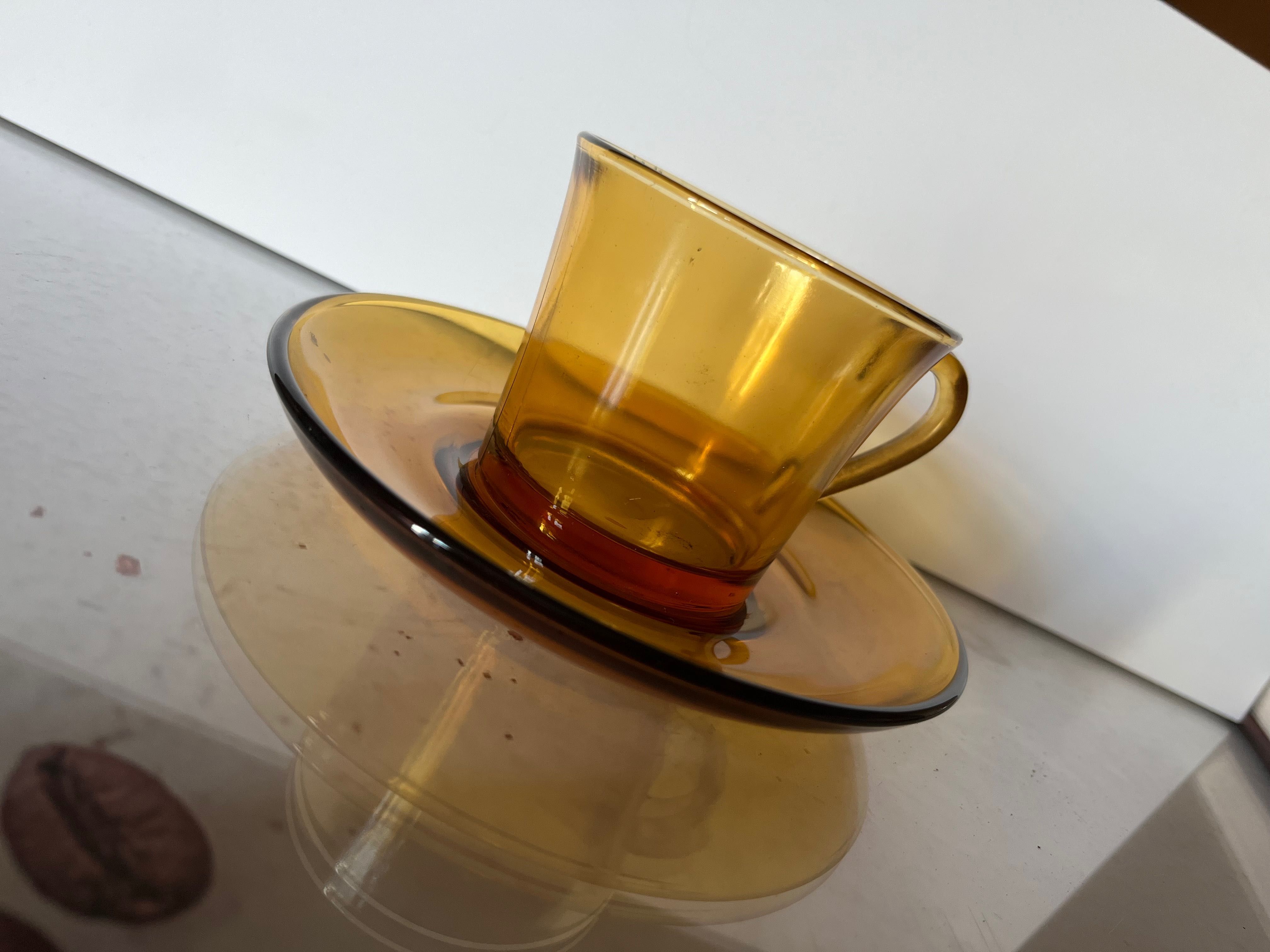 Szklane małe filiżanki do kawy/herbaty ze spodkami Zestaw 6 szt PRL