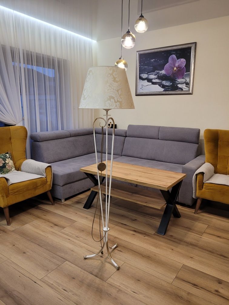 Zestaw oświetleniowy salonu