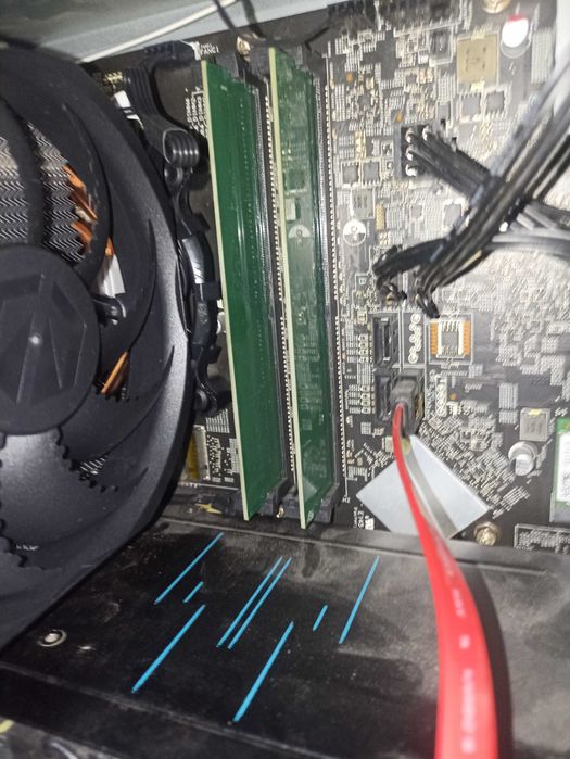 Komputer gamingowy dla dziecka – 16GB RAM / i5 / GTX 1660 Super