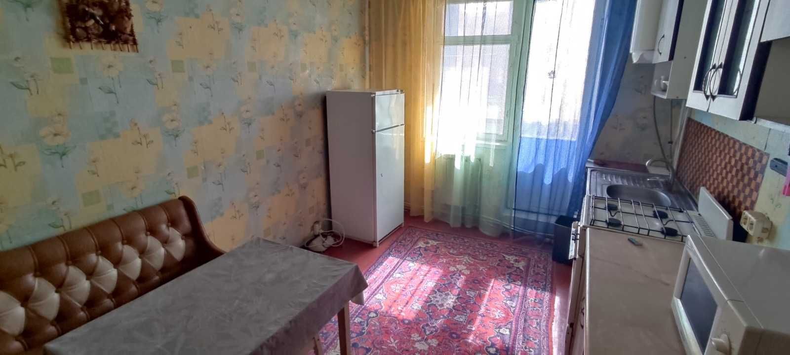 Продаж 3-кімнатної квартири (можливо під бізнес) — м. Обухів