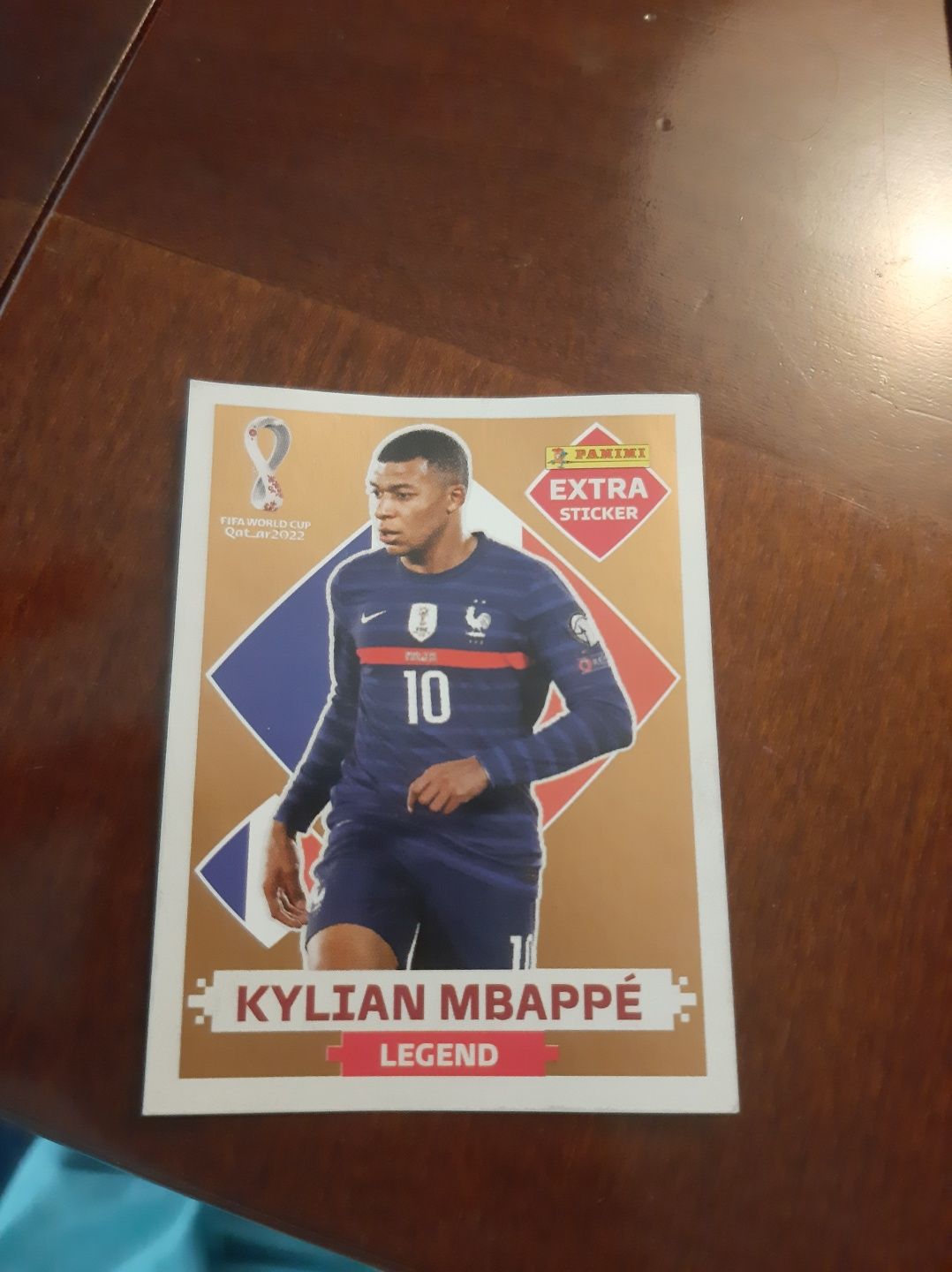Mbappé legend de ouro
